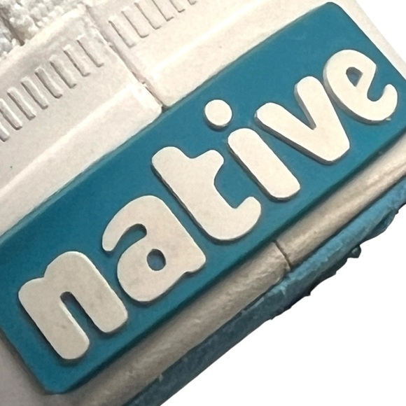 Native Jefferson 2.0 Liteknit White Slip-On Sneakers with Laces Women’s 8 - Picture 12 of 16